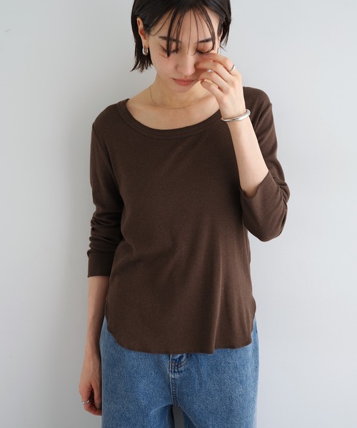 evernavy(エバーネイビー)の「テレコリブラウンドネックプルオーバー(Tシャツ/カットソー・レディース・グレー/チャコールグレー/ブラック/チョコ/ホワイト・M/L)」の15枚目の写真