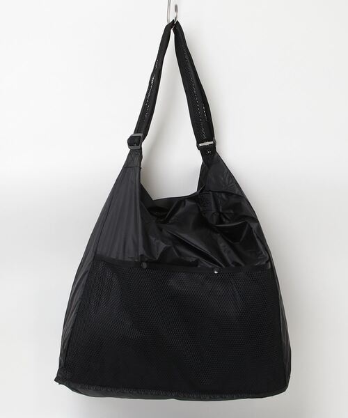 BURLAP OUTFITTER（バーラップアウトフィッター）の「BURLAP OUTFITTER バーラップアウトフィッターFOLDING SHOULDER TOTE（ショルダーバッグ・メンズ・ベージュ/ブラック・FREE）」の12枚目の写真