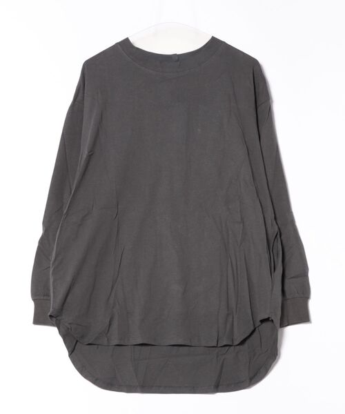 MARAI（マーライ）の「後ろボタンデザイン 長袖カットソー 無地 クルーネック（Tシャツ/カットソー・レディース・ブラック/ホワイト/カーキ/杢グレー/チャコールグレー・LL～3L/M～Ｌ/4L～5L）」の21枚目の写真