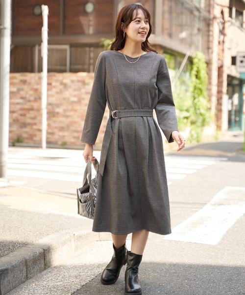 ikka(イッカ)の「カットジャガードワンピース(ワンピース・レディース・ブラック/ブラウン・S/M/L)」の4枚目の写真