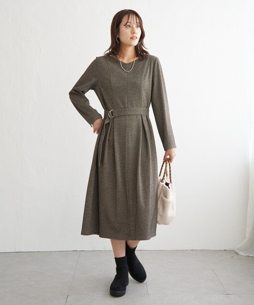 ikka(イッカ)の「カットジャガードワンピース(ワンピース・レディース・ブラック/ブラウン・S/M/L)」の17枚目の写真