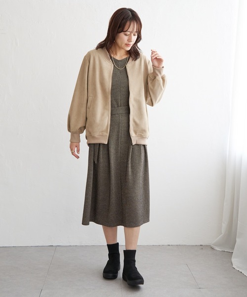 ikka(イッカ)の「カットジャガードワンピース(ワンピース・レディース・ブラック/ブラウン・S/M/L)」の22枚目の写真