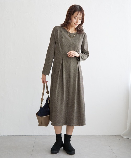 ikka(イッカ)の「カットジャガードワンピース(ワンピース・レディース・ブラック/ブラウン・S/M/L)」の20枚目の写真