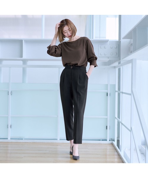 AOYAMA(アオヤマ)の「五分袖 サテンバルーンスリーブブラウス(シャツ/ブラウス・レディース・ブルー/ブラウン・LL/L/M)」の6枚目の写真