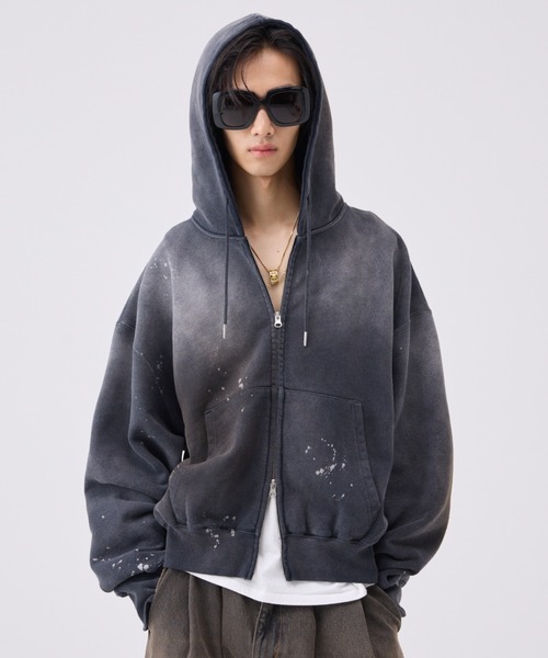 soerte（ソエルテ）の「Heavy weight double zip-up hoodie（decadent paint) /ヘビーウェイトダブルジップフーディー【短丈】（パーカー・メンズ・ブラック/ボルドー・1/3/2）」の9枚目の写真