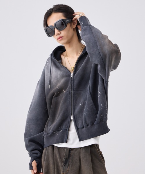 soerte（ソエルテ）の「Heavy weight double zip-up hoodie（decadent paint) /ヘビーウェイトダブルジップフーディー【短丈】（パーカー・メンズ・ブラック/ボルドー・1/3/2）」の10枚目の写真