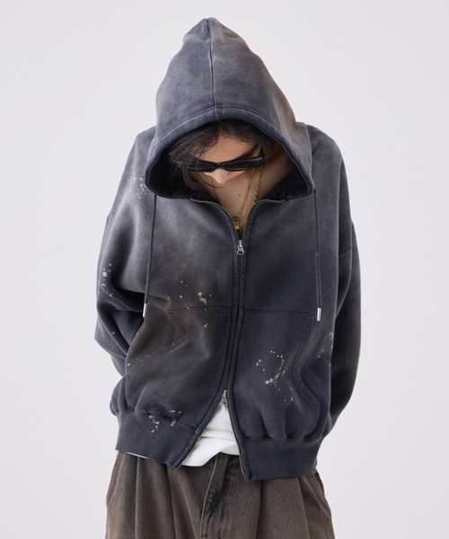 soerte（ソエルテ）の「Heavy weight double zip-up hoodie（decadent paint) /ヘビーウェイトダブルジップフーディー【短丈】（パーカー・メンズ・ブラック/ボルドー・1/3/2）」の5枚目の写真