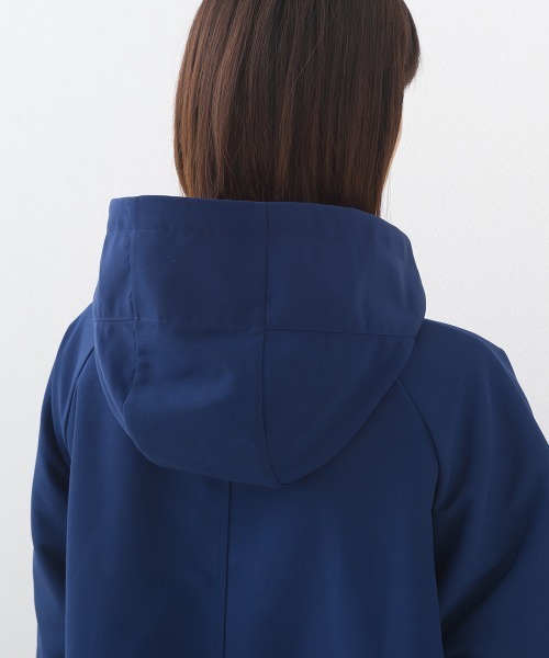 OMNES（オムネス）の「撥水加工マウンテンパーカーロングコート（テーラードジャケット・レディース・ベージュ/ネイビー/ブラック/カーキ・FREE）」の6枚目の写真