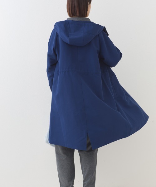 OMNES（オムネス）の「撥水加工マウンテンパーカーロングコート（テーラードジャケット・レディース・ベージュ/ネイビー/ブラック/カーキ・FREE）」の20枚目の写真