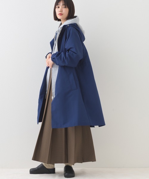 OMNES（オムネス）の「撥水加工マウンテンパーカーロングコート（テーラードジャケット・レディース・ベージュ/ネイビー/ブラック/カーキ・FREE）」の21枚目の写真