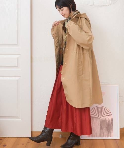 OMNES（オムネス）の「撥水加工マウンテンパーカーロングコート（テーラードジャケット・レディース・ベージュ/ネイビー/ブラック/カーキ・FREE）」の12枚目の写真