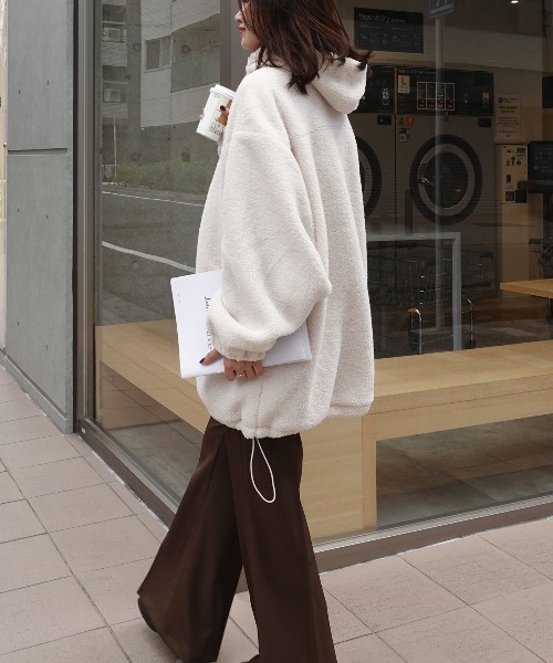 CORNERS（コーナーズ）の「ボアビッグシルエットフードブルゾン（ブルゾン・レディース・アイボリー/ブラック・M/L）」の15枚目の写真