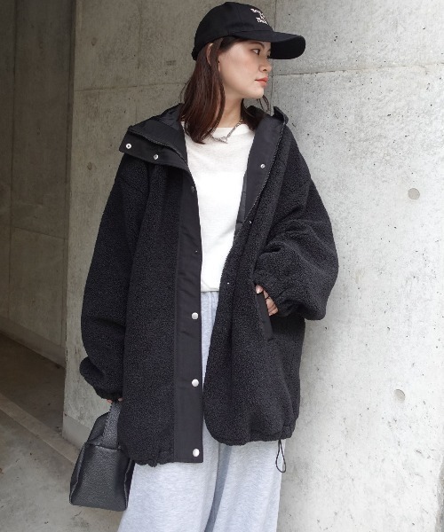 CORNERS（コーナーズ）の「ボアビッグシルエットフードブルゾン（ブルゾン・レディース・アイボリー/ブラック・M/L）」の9枚目の写真