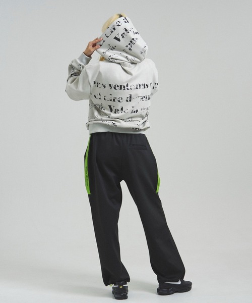 GALLIS ADDICTION（ガリスアディクション）の「GA SUEDE LAYERED LOGO HOODIE（パーカー・メンズ・ブラック/アイボリー・L/M）」の19枚目の写真