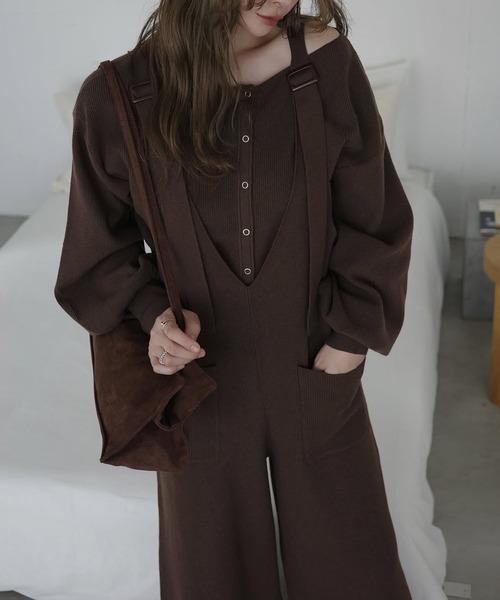 WILLFULLY（ウィルフリー）の「volume sleeve boatneck simple cardigan（カーディガン/ボレロ・レディース・ブラウン/チャコール/ブラック・FREE）」の3枚目の写真