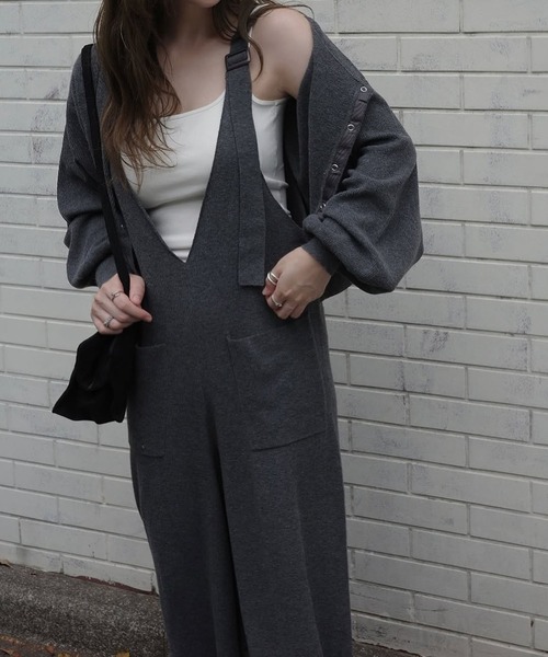 WILLFULLY（ウィルフリー）の「volume sleeve boatneck simple cardigan（カーディガン/ボレロ・レディース・ブラウン/チャコール/ブラック・FREE）」の2枚目の写真