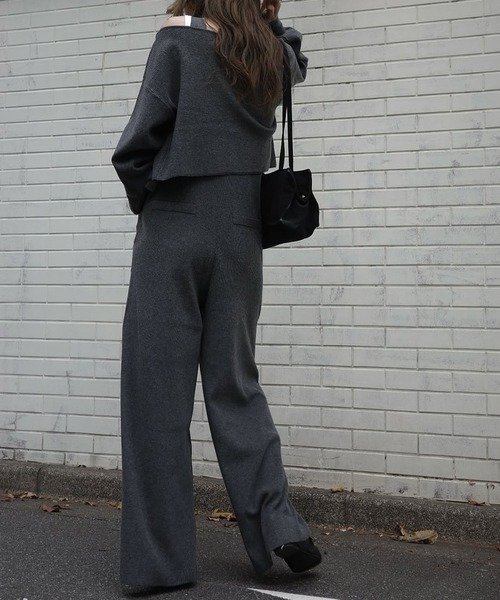 WILLFULLY（ウィルフリー）の「volume sleeve boatneck simple cardigan（カーディガン/ボレロ・レディース・ブラウン/チャコール/ブラック・FREE）」の16枚目の写真