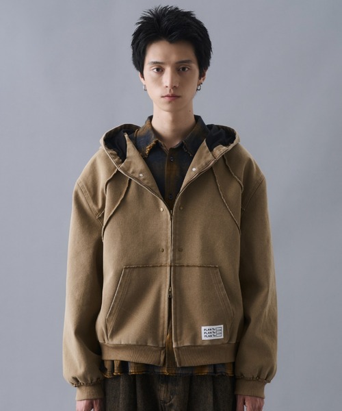 PLAN To（プラントゥ）の「Aged Duck Cropped Double-Zip Hoodie / エイジドダッククロップドダブルジップパーカー（パーカー・メンズ・ベージュ/ブラック・LARGE/MEDIUM/SMALL）」の14枚目の写真