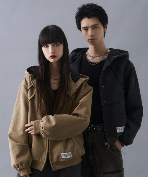 PLAN To（プラントゥ）の「Aged Duck Cropped Double-Zip Hoodie / エイジドダッククロップドダブルジップパーカー（パーカー・メンズ・ベージュ/ブラック・LARGE/MEDIUM/SMALL）」の19枚目の写真