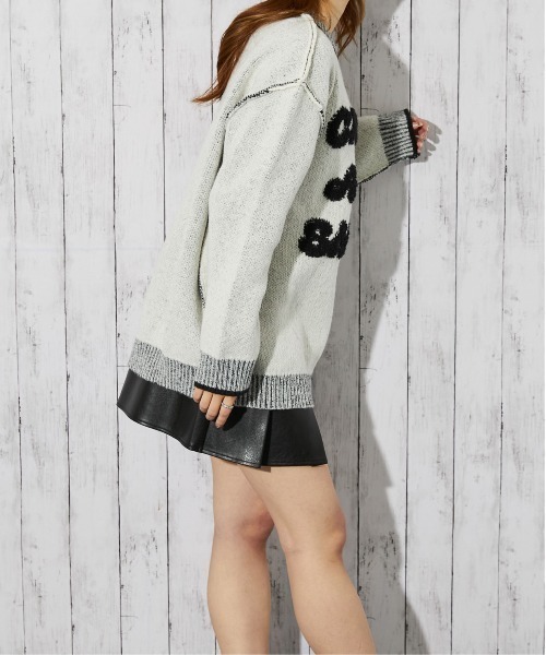 GORGE（ゴージ）の「《ロゴサガラ×バイカラーデザイン》レディース ニットプルオーバー 秋冬（ニット/セーター・レディース・アイボリー/ボルドー/ネイビー・F）」の15枚目の写真