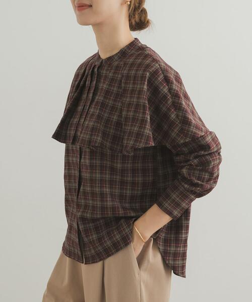 URBAN RESEARCH DOORS（アーバンリサーチドアーズ）の「チェックケープフリルブラウス（シャツ/ブラウス・レディース・ブラック/ブラウン・MEDIUM）」の6枚目の写真