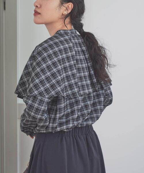 URBAN RESEARCH DOORS（アーバンリサーチドアーズ）の「チェックケープフリルブラウス（シャツ/ブラウス・レディース・ブラック/ブラウン・MEDIUM）」の21枚目の写真