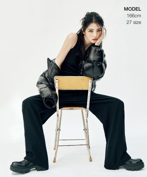 MUSINSA STANDARD WOMAN（ムシンサスタンダードウーマン）の「ウィメンズコットンエクストラワイドパンツ[ブラック]（その他パンツ・レディース・その他・27/28/29/30/24/25/26）」の2枚目の写真