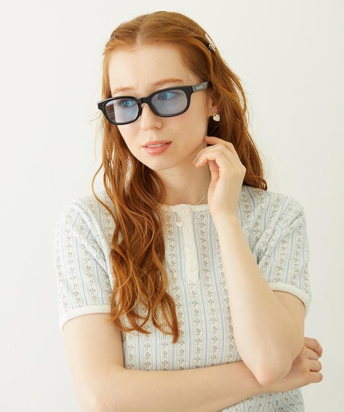 MILKFED.(ミルクフェド)の「MILKFED. LOGO SQUARE SUNGLASSES(サングラス・レディース・ブラック/グレー/ブルー・ONE SIZE)」の9枚目の写真