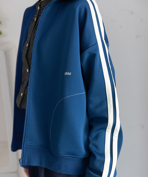 POU DOU DOU（プードゥドゥ）の「pdd刺繍トラックジャケット（その他アウター・レディース・ブルー/レッド/ベージュ・M）」の15枚目の写真