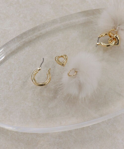 fredy emue（フレディエミュ）の「ミンクファーカスタムフープピアス（ピアス（両耳用）・レディース・アイボリー/ブラウン・FREE）」の7枚目の写真