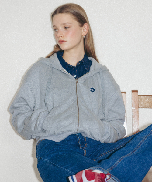 TTUDEMENT(トュードメント)の「ESSENTIAL ZIP-UP HOODIE MEL GREY(パーカー・レディース・その他・FREE)」の2枚目の写真