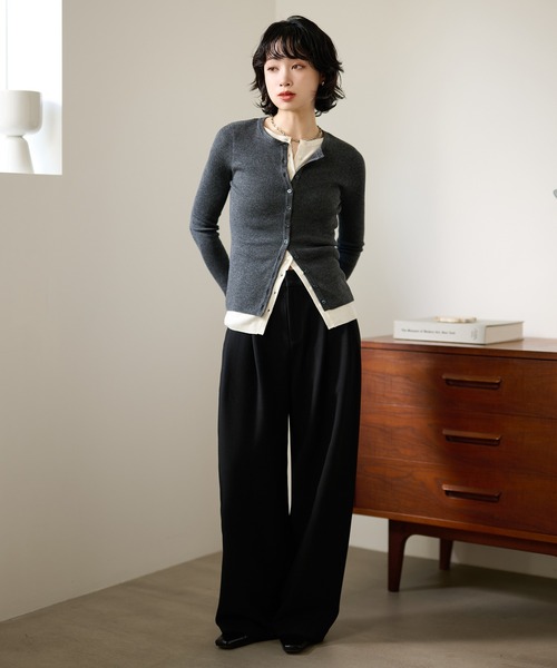 LAULEN(ローレン)の「bicolor layered knit cardigan /配色レイヤード長袖ニットカーディガン(カーディガン/ボレロ・レディース・ベージュ/ブラック/チャコールグレー/レッド・FREE)」の18枚目の写真