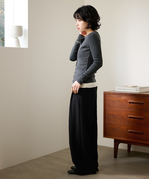 LAULEN(ローレン)の「bicolor layered knit cardigan /配色レイヤード長袖ニットカーディガン(カーディガン/ボレロ・レディース・ベージュ/ブラック/チャコールグレー/レッド・FREE)」の19枚目の写真