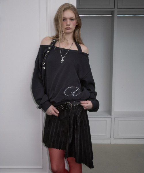 ROSEFRANTZ（ロゼフランツ）の「Eyelet Strap Open Sweatshirt [Charcoal]（スウェット・レディース・チャコールグレー・OS）」の6枚目の写真