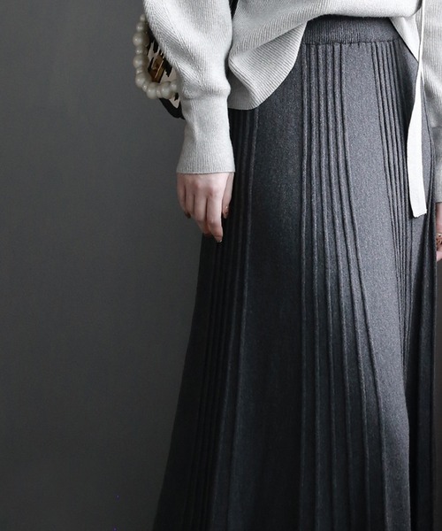 Doula Doula（ドゥーラドゥーラ）の「プリーツニットロングスカート（スカート・レディース・グレー/キャメル・FREE）」の11枚目の写真