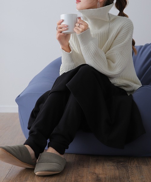 HUG.U(ハグユー)の「裏起毛レギンス付きスカート(スカート・レディース・ブラック/グレー・L/M/3L/2L)」の15枚目の写真