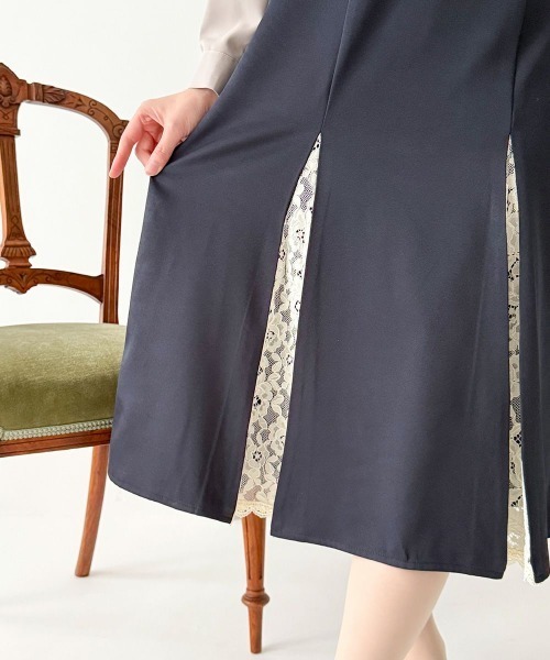 an another angelus（アンアナザーアンジェラス）の「レース切替ナロースカート/fint フィント（スカート・レディース・ネイビー/ラベンダー・FREE）」の18枚目の写真