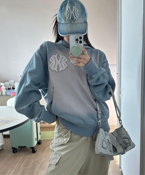 UNGIMMICK(アンジミック)の「WASHED HOODIE (MIDNIGHT BLUE)(パーカー・メンズ・その他・MEDIUM/LARGE)」の3枚目の写真