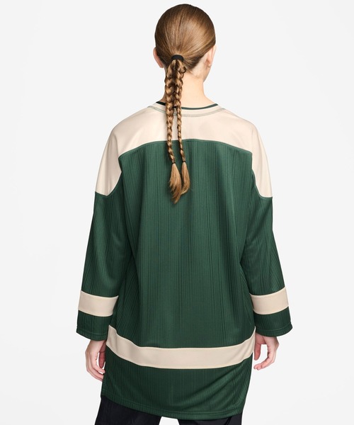 NIKE(ナイキ)の「NIKE AS W NSW JERSEY TUNIC MOD / ナイキ ウィメンズ NSW ジャージー チュニック モッド 【SP】(ジャージ・レディース・ブラック/グリーン・S/L/M)」の12枚目の写真