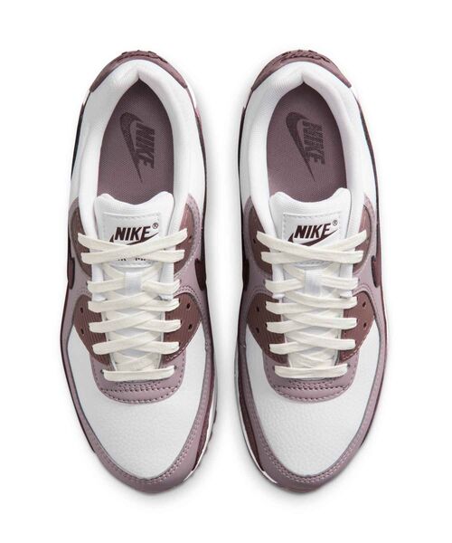 NIKE（ナイキ）の「ナイキ エア マックス 90 ウィメンズシューズ / Nike Air Max 90 Women's Shoes IM3110-500 Tattoo（スニーカー・レディース・パープル系その他2・23/26/22/25.5/22.5/25/24.5/24/23.5）」の4枚目の写真
