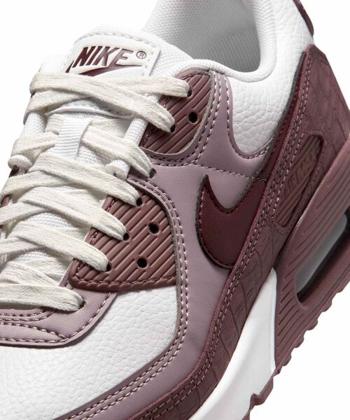 NIKE（ナイキ）の「ナイキ エア マックス 90 ウィメンズシューズ / Nike Air Max 90 Women's Shoes IM3110-500 Tattoo（スニーカー・レディース・パープル系その他2・23/26/22/25.5/22.5/25/24.5/24/23.5）」の7枚目の写真