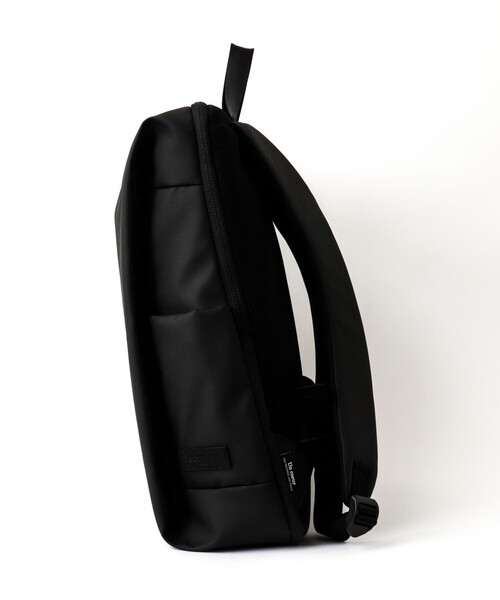 Un coeur（アンクール）の「【Un coeur/アンクール】別注バックパック COATED 26SS（バックパック/リュック・メンズ・ブラック・FREE）」の6枚目の写真