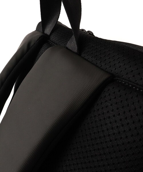 Un coeur（アンクール）の「【Un coeur/アンクール】別注バックパック COATED 26SS（バックパック/リュック・メンズ・ブラック・FREE）」の12枚目の写真