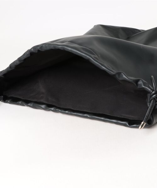 UNION STATION（ユニオンステーション）の「ドローストリングショルダーバッグ（ショルダーバッグ・メンズ・ブラック・FREE）」の8枚目の写真