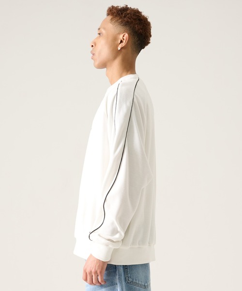 FUBU（ フブ）の「FUBU フブ ブランド Velour Pullover / ベロアプルオーバー（スウェット・メンズ・ミント/ブラック/オフホワイト・M/L/XL/XXL）」の4枚目の写真