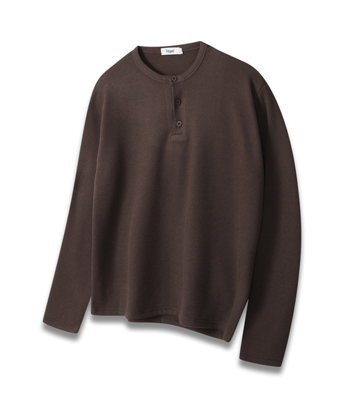 POLYGRAM(ポリグラム)の「リブセミクロップヘンリーネックロングスリーブ - 5COLOR(Tシャツ/カットソー・レディース・ブラック/ブラウン/アイボリー/サンドベージュ/チャコール・MEDIUM/LARGE/X-LARGE)」の4枚目の写真