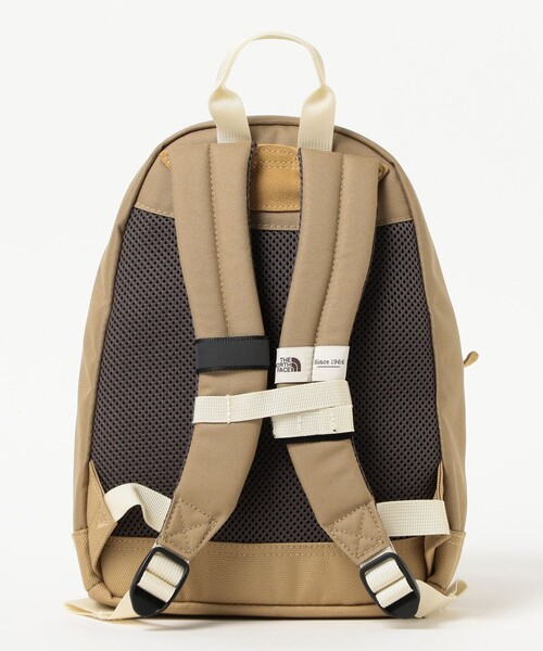 THE NORTH FACE(ザノースフェイス)の「THE NORTH FACE / キッズ バークレー ミニ デイパック 2026SS(7L)(バックパック/リュック・キッズ・ネイビー/ベージュ/レッド系その他5・ONE SIZE)」の4枚目の写真