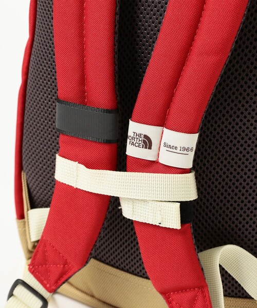 THE NORTH FACE(ザノースフェイス)の「THE NORTH FACE / キッズ バークレー ミニ デイパック 2026SS(7L)(バックパック/リュック・キッズ・ネイビー/ベージュ/レッド系その他5・ONE SIZE)」の8枚目の写真