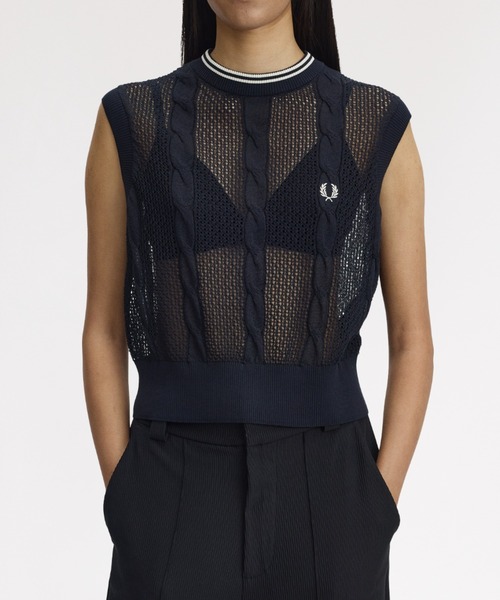 FRED PERRY（フレッドペリー）の「Mesh Cable Knit Tank／メッシュケーブルニットタンクトップ（ニット/セーター・レディース・ネイビー・10）」の10枚目の写真