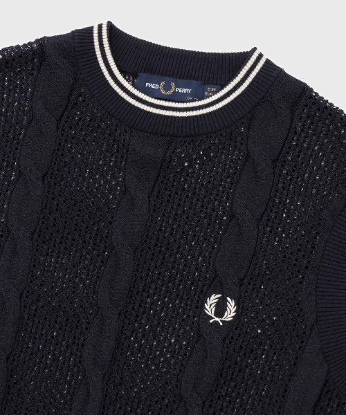 FRED PERRY（フレッドペリー）の「Mesh Cable Knit Tank／メッシュケーブルニットタンクトップ（ニット/セーター・レディース・ネイビー・10）」の17枚目の写真